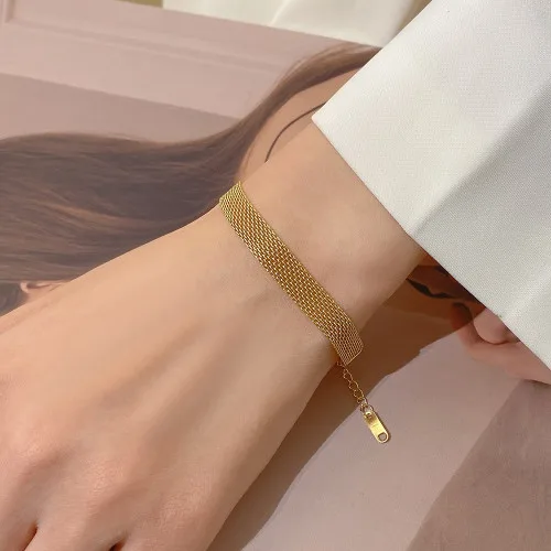 Bismarck chain Bracelet
