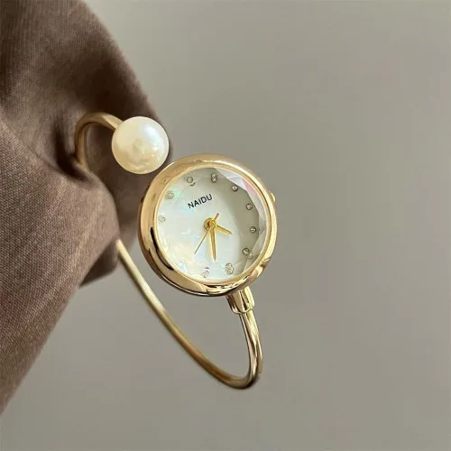 NAIDU Watch - Item 4 Model 4 - Round Dial Pearl Bangle
