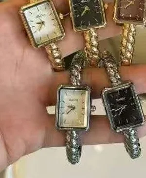 NAIDU Watch - Model 1