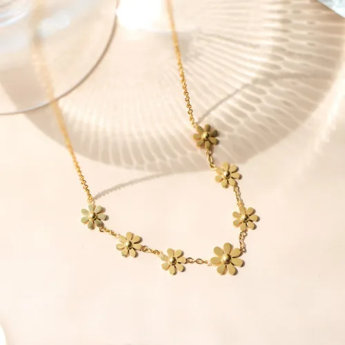 SS Daisy 7 flower pendent