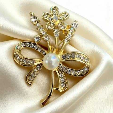 Fashion Brooch #7