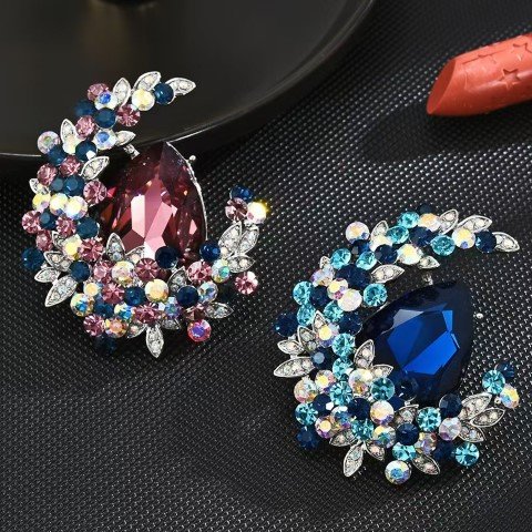 Fashion Brooch #50
